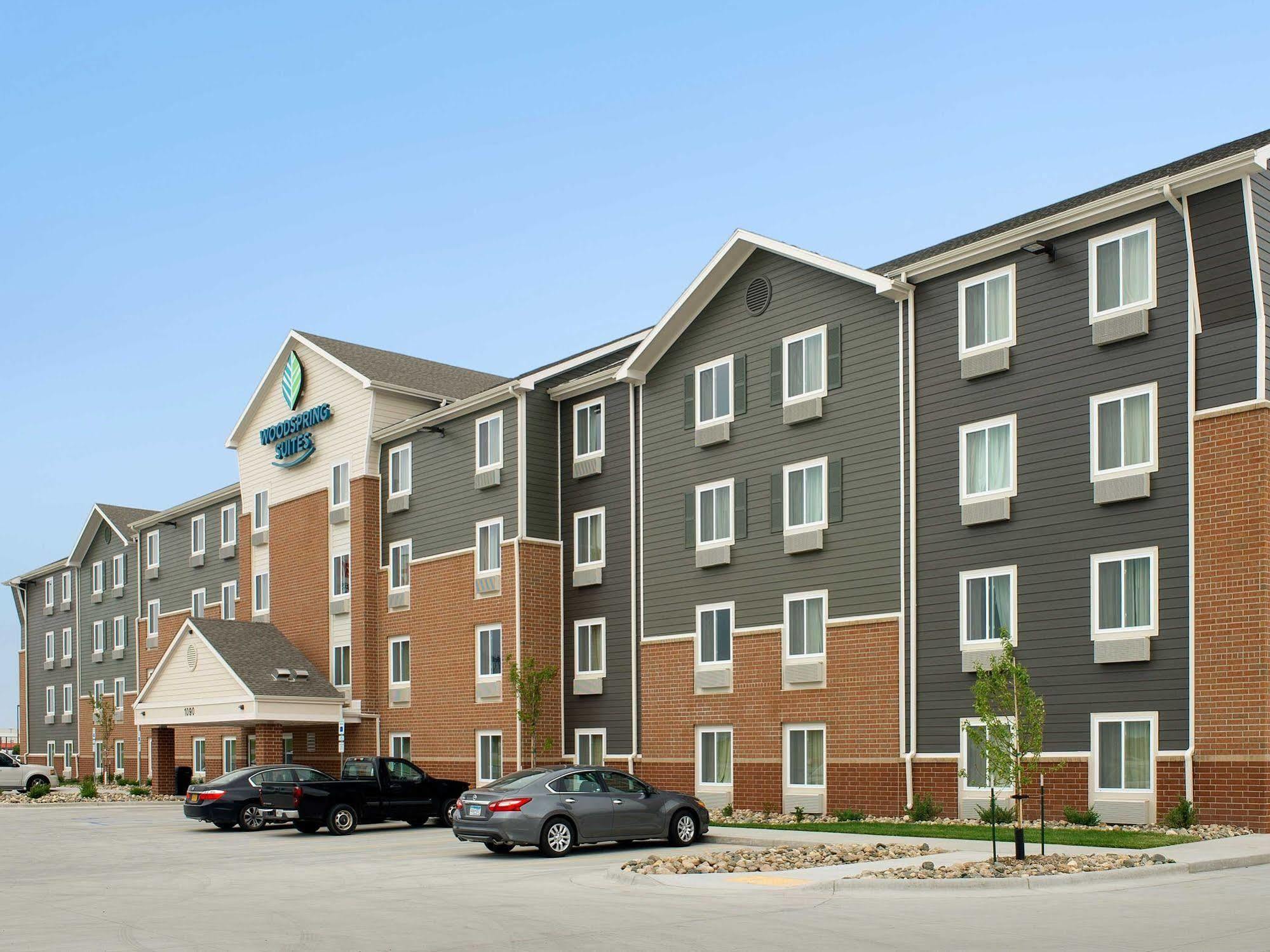 Woodspring Suites Fargo North Near Ndsu Exterior foto