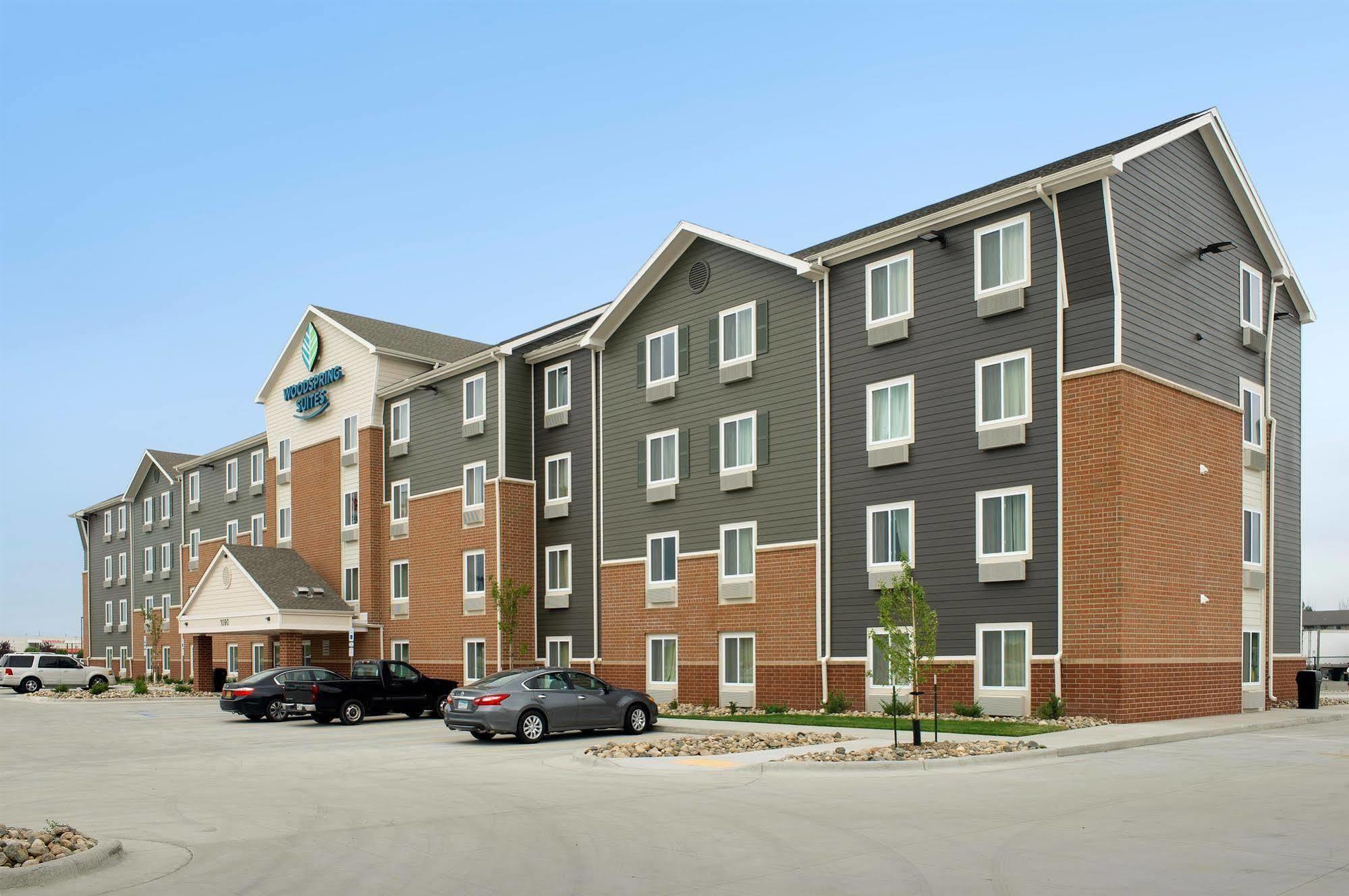 Woodspring Suites Fargo North Near Ndsu Exterior foto